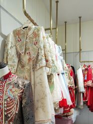 点击看大图 -艾拉·女王婚纱礼服馆