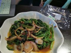 -大头虾越式风味餐厅(光明广场店)