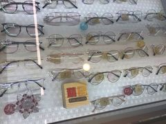 -明月眼镜(三坝店)