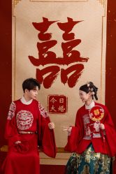 -都市丽人婚纱摄影