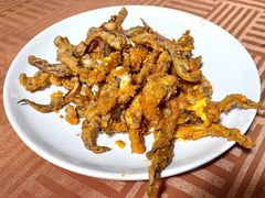 咸蛋黄鱿鱼须-星苑饭店