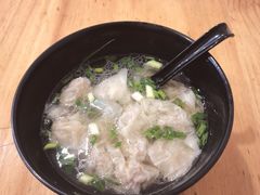 土猪肉云吞-放鸡岛之美食