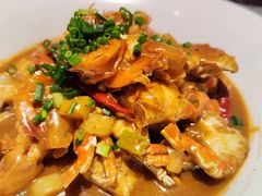 螃蟹烧基围虾-鑫小城故事·藕汤·家常菜(台北一路总店)
