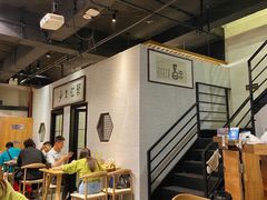 -聚汇三少·龙虾·中餐厅(莫邪路新天地店)
