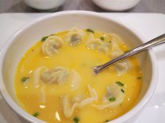 蟹粉小馄饨-新光酒家·河豚·海鲜·蟹料理(浦东店)