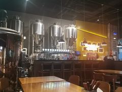 -HUZI虎滋精酿餐吧(京西大悦城店)