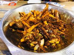 -嘎嘎鸭下巴·爆辣干锅(明教寺店)