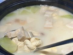 -老人和饭店(淮海中路店)
