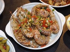 赖尿虾有膏-三妹小龙虾·黄油蟹(华侨城总店)