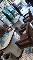 -PE SALON