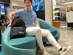 -王府井百货熙地港店