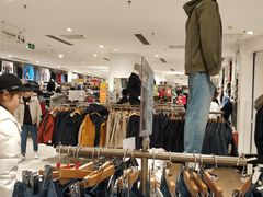 -优衣库(石家庄裕华万达广场店)