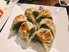 香煎韭菜饺-南拳十三姨·潮汕砂锅粥(世纪金源店)