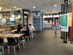大堂-麦当劳(庐山服务区店)