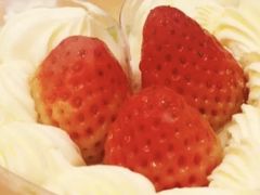 春樱草莓蛋糕-星巴克臻选(嘉兴海宁银泰城店)