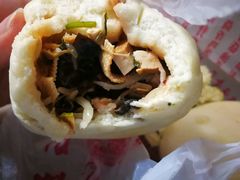 豆芽菜素包-石头门坎