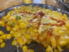 料理烤芝士玉米粒-老东镇啤酒屋海鲜加工·蒸汽海鲜·海鲜烧烤(台东店)