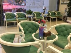 -美酷口腔牙齿矫正(江桥万达店)