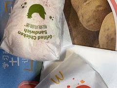 -麦当劳(金山红星美凯龙DT店)