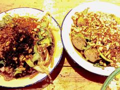 -拈签一笑黄牛肉辣卤串串