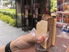 -詹爷爷乌节路街头冰淇淋