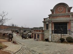 -清风小镇闯关东影视基地