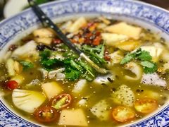 水果酸菜鱼-花溪雨·森林餐厅(石基店)