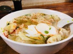 -胖子馄饨坊(天目大厦东南)