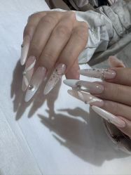 -LynLyn琳林美甲美睫