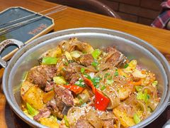 炕锅羊肉-青海名吃尕张娃非遗烤肉(海湖总店)