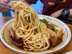 牛肉杂酱面-玉滋補