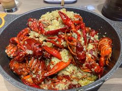 蒜蓉小龙虾-日进一片海.生腌海鲜火锅.宵夜烧烤(三里屯总店)