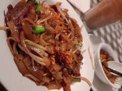 -新大咀港式茶餐厅(宝山万达店)