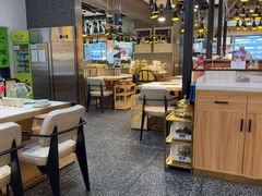 -洪氏嗨捞·猪肚鸡火锅(阳光天地店)