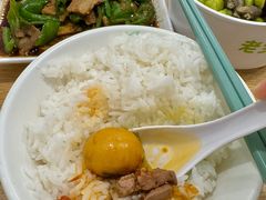 -老乡鸡(亳州路天庆大厦店)