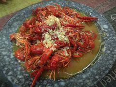 -扒虾小妹儿麻辣海鲜(宏图街店)