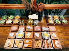 -银米·云南传统过桥米线(双廊黑金冠店)