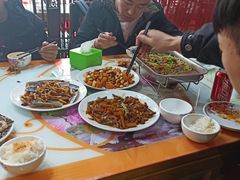 -小铜锣湾海鲜家常菜馆(河西店)