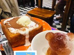招牌漏奶华-澳门陈光记烧味饭店(南京德基广场店)