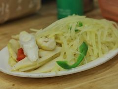 -雷祖芳老妈蹄花店