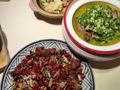 -霄汉牛三鲜湖北砂锅菜(万松园2店)