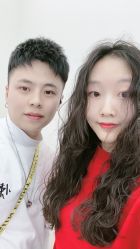-朗峰专业美发沙龙