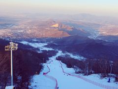 -中旅松花湖滑雪场