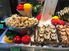 -亚洲国际大酒店·云顶阁旋转自助餐厅