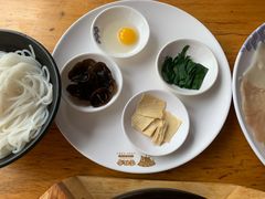 -桥香园过桥米线(国贸店)