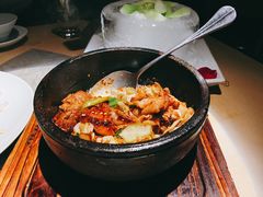 -穹六人间 people 6(岳阳路店)