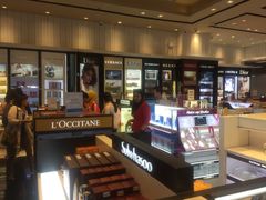 -王权免税店(清迈机场店)