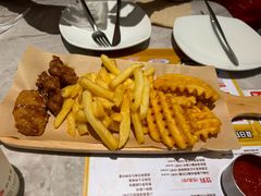 -必胜客(上海新南方商城PH店)