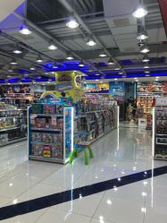 -玩具反斗城(正大广场店)