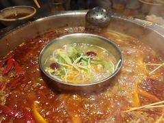 -六公里老火锅(总店)